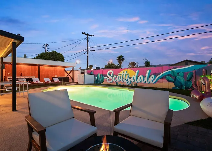 Luxe 4b3b With Heated Pool And Jacuzzi Parking Included * Scottsdale